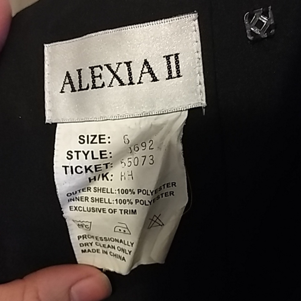 Black Formal Dress Mermaid Cut - Picture 4 of 4